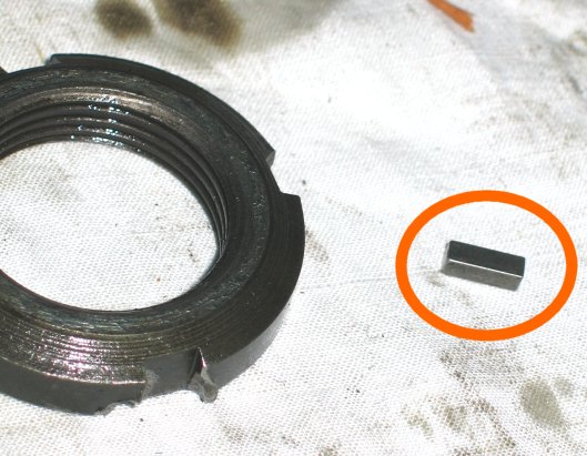 clavette (toute petite !) pour la pompe  huile